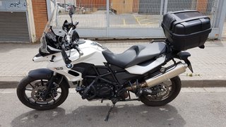 BMW F700GS Adventure Moto con muchos extras