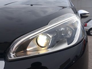 Peugeot 208 PureTech 82 Style 60 kW (82 CV)