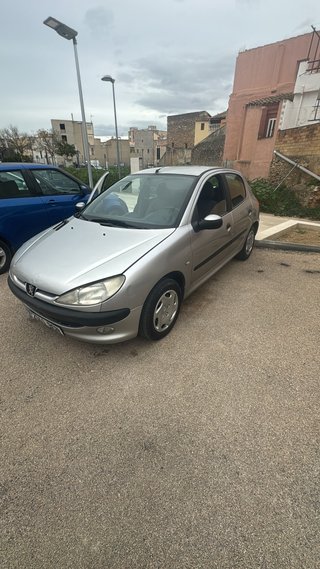 Peugeot 206 2000