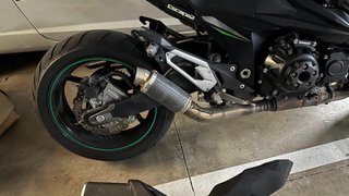 Kawasaki Z800 E Negra y Verde