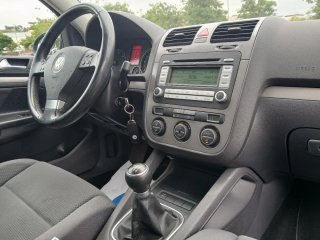 Volkswagen Golf 2.0 Tdi 140cv Sport line✅️garantia