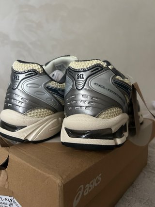 Asics Gel Kayano 14 Grey white