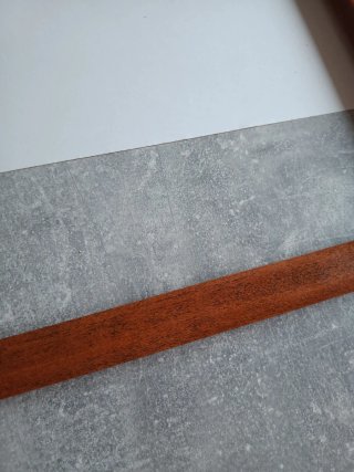 Marco de madera color sapeli
