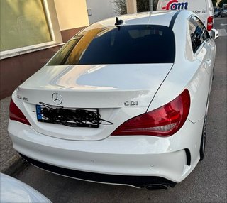 Mercedes-Benz Clase CLA 2015