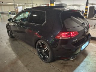 Volkswagen Golf sport 2.0tdi dsg