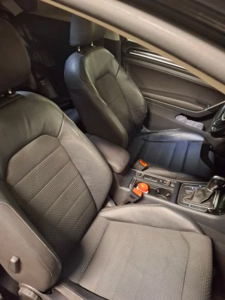 Volkswagen Golf sport 2.0tdi dsg