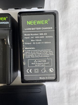 Kit 2 Batterie Neewer NP-F970 + 2 Caricabatterie