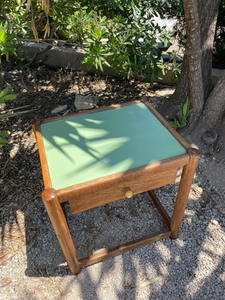 Mesita auxiliar vintage madera maciza restaurada