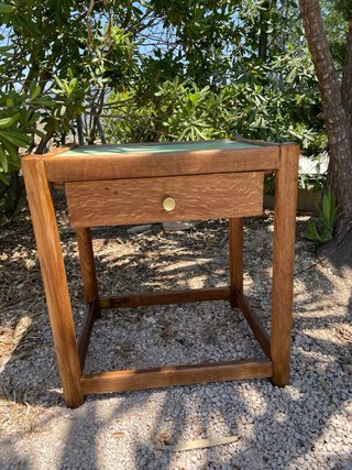 Mesita auxiliar vintage madera maciza restaurada