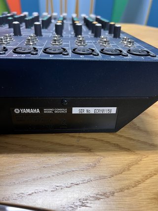 Console audio professionale Yamaha MG124CX