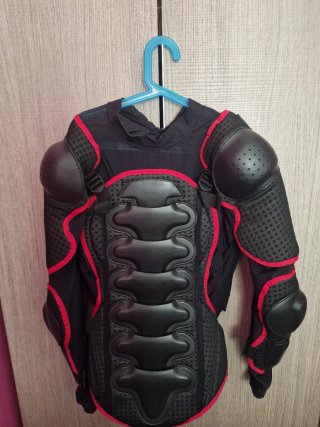 Chaqueta protectora moto