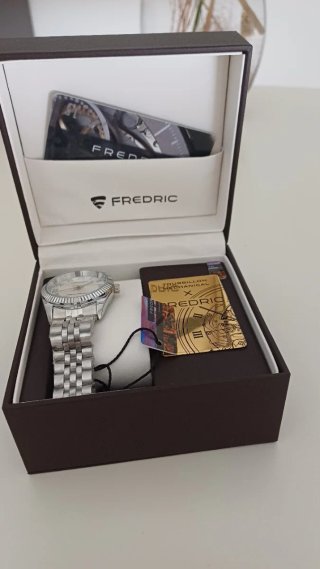 Reloj FREDERIC