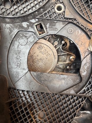 Tapa de distribución VW 2.0 TDU