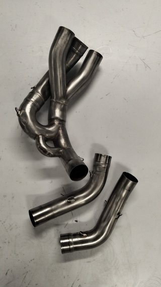 Escape Akrapovic Ducati Supersport Completo
