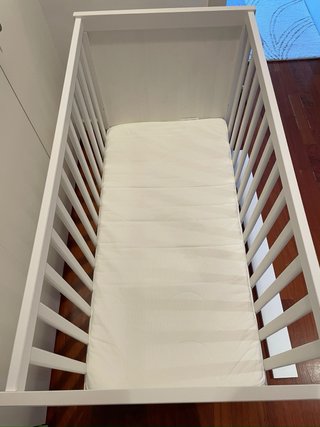 Cuna Ikea (SUNDVIK) con colchón