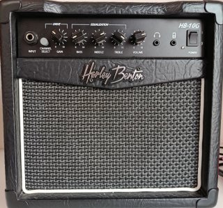 Guitarra eléctrica y amplificador