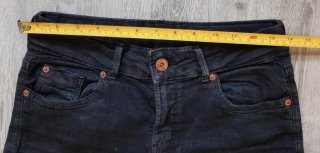 Pantalón corto vaquero negro Bershka mujer