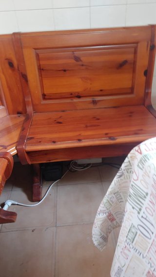 URGE: Banco y mesa madera maciza. Paterna Valencia