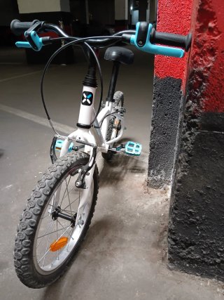 Bicicleta 4-6 años Btwin 16 blanca