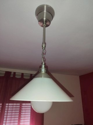 Lampara metal y cristal de Ikea