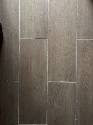 Más de 14 cajas de suelo cerámico