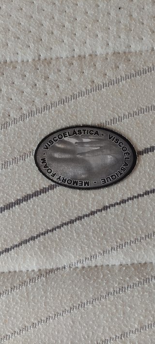 Colchón muelles ensacados + base tapizada