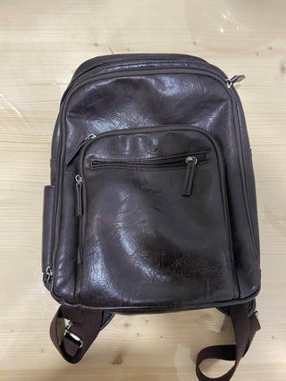Precioso Bolso de piel hombre en color marrón