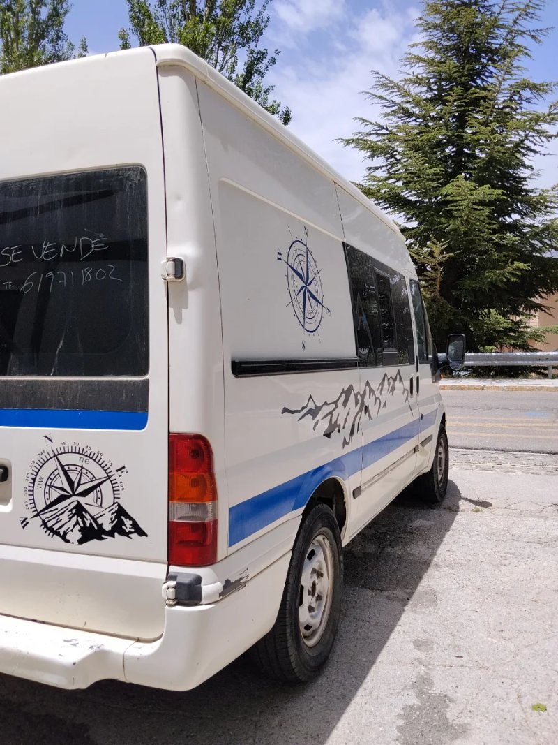 Ford Transit 2006 - foto 1