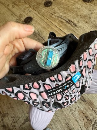 Casco infantil Crazy Safety leopardo