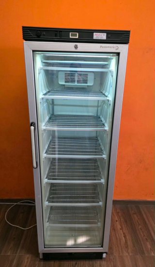 Congelador expositor PEKOMARC