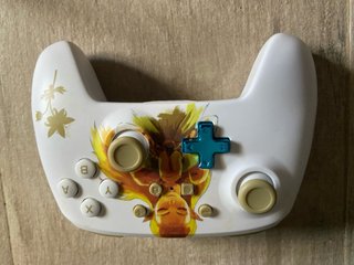 Nintendo Switch + Mando Zelda + Maletín
