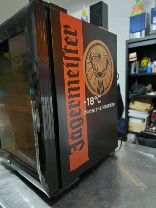 Congelador expositor Jägermeister