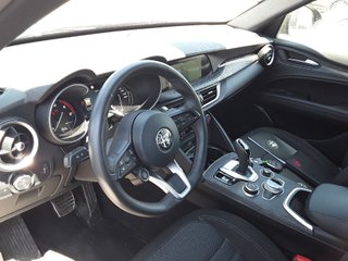 Alfa Romeo Stelvio 2022