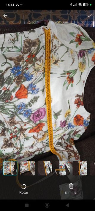 Vestido estampado floral multicolor talla M.