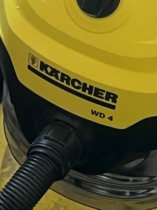 Aspirador Karcher WD 4