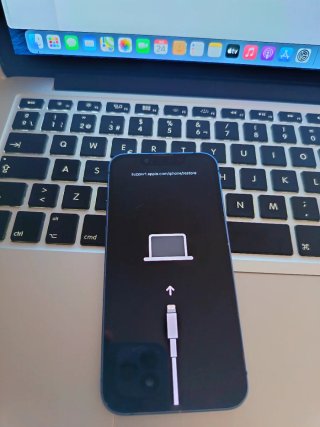 iPhone 13 128gb mini