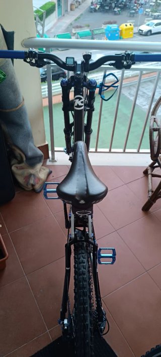 Bicicleta KONA Stinky DH