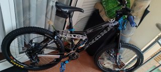 Bicicleta KONA Stinky DH