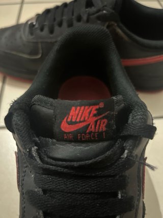 Nike Air Force 1 nere/rosse taglia 43