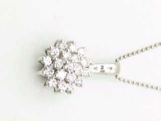Cadena y colgante oro 18k blanco diamantes