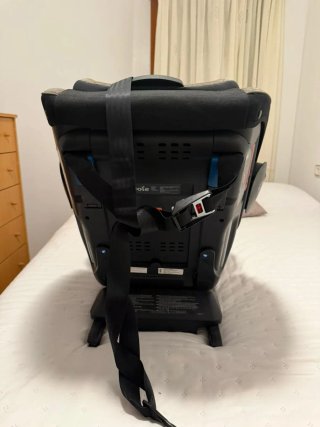 Silla de coche Joie gris