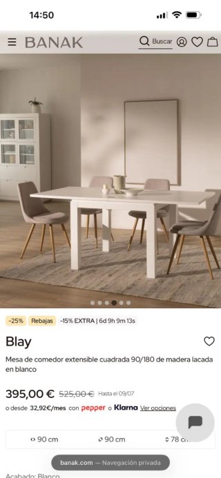 Mesa de comedor de madera blanca