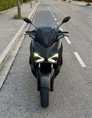Yamaha Xmax 300 2024