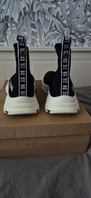 Zapatillas altas Steve Madden negras y blancas