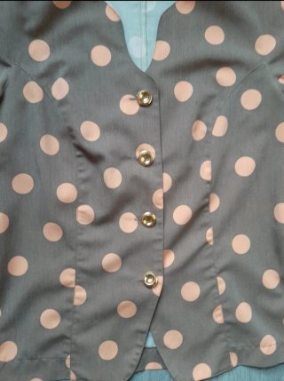 Blusa lunares manga corta mujer