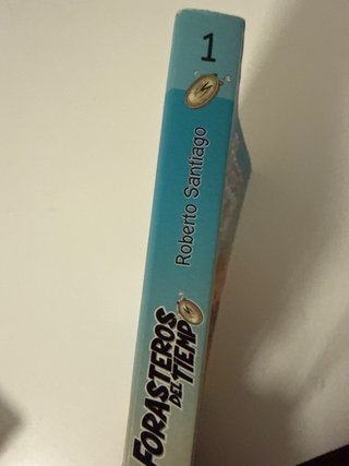Libro: Los forasteros del tiempo 1. Muy buen estad