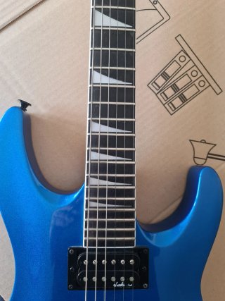 Guitarra Eléctrica Jackson JS22 Dinky Azul