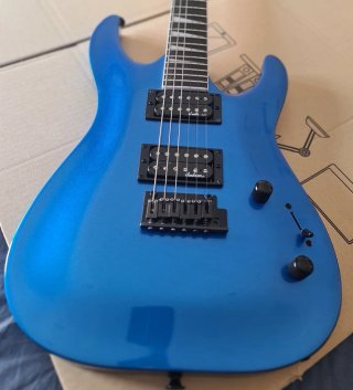 Guitarra Eléctrica Jackson JS22 Dinky Azul