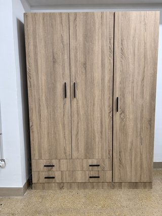 Hermoso Armario 3 puertas en 3 COLORES! 150X200