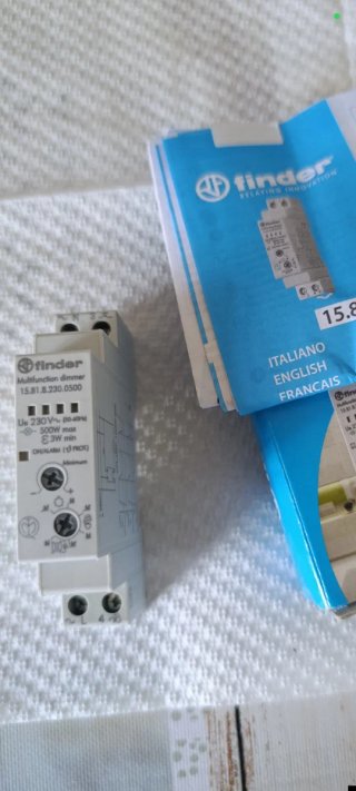 Finder Dimmer Modulare 17,5mm 500W AC 230V
